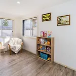 Red Rock - Townhouse In Town