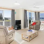 Bindaree 8, 8 - 16 Pacific Pde