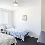 Sunnyvale 2 - Pet Friendly