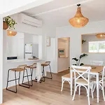 Sea Breeze Cottage - Oceanstays