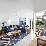 La Ronde Three - Unit 3 - Oceanstays