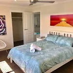 Deluxe Escape! Central, New & Spacious 3 Bed