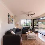 Pippi Beach Bungalow