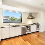 Jasmine Cove - Exclusive Waterfront Estate