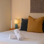 The Surf Pad - Oceanstays