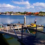 Peninsula Court 6 - Ljhooker Yamba