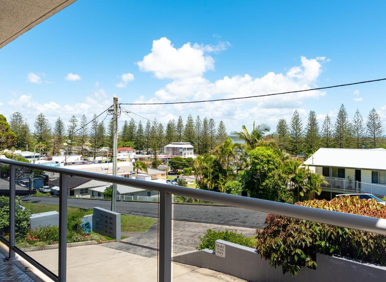 Towers 2 - Ljhooker Yamba