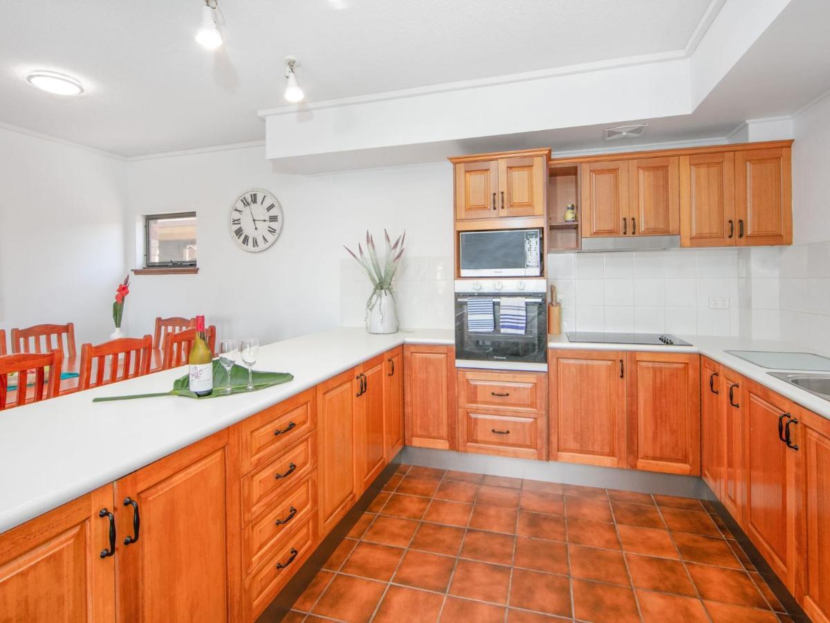 Doncaster Apartment *