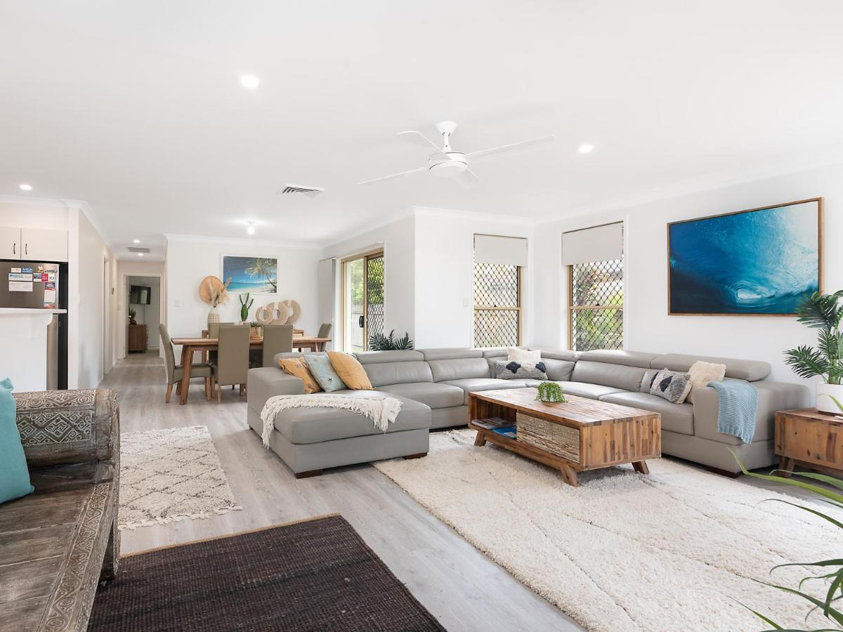 Kailani House - Ljhooker *
