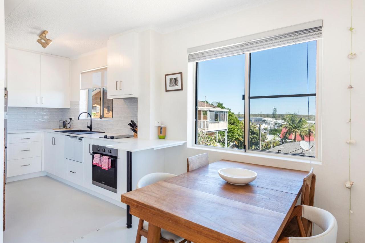 Apartment Towers 1 - Ljhooker