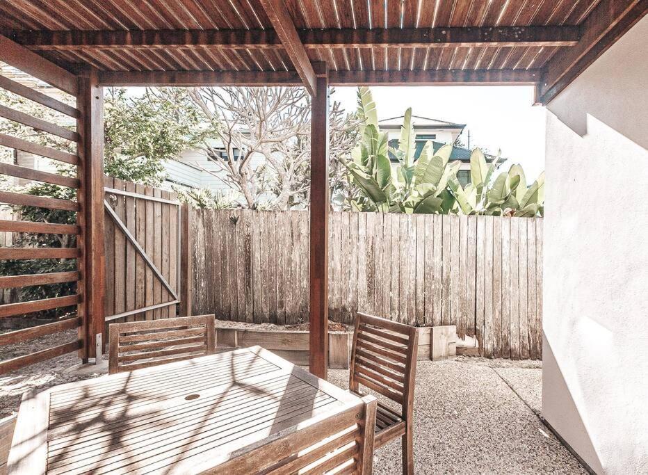 Apartment Bay . Summer Salt On Main *