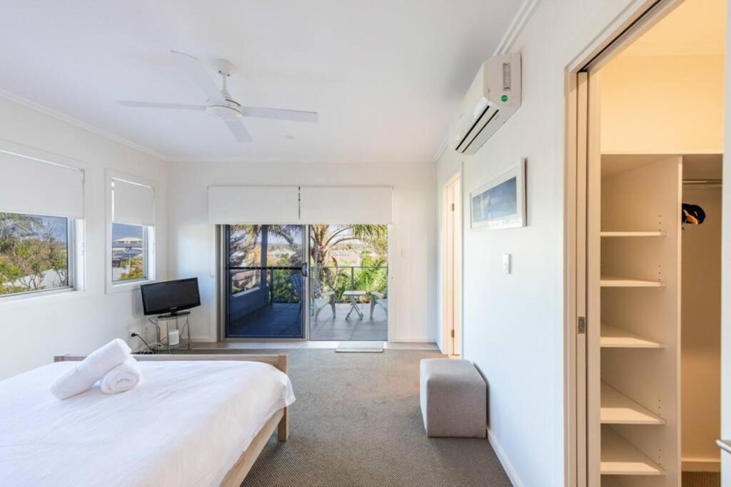Apartment Bay . Tusk Yamba