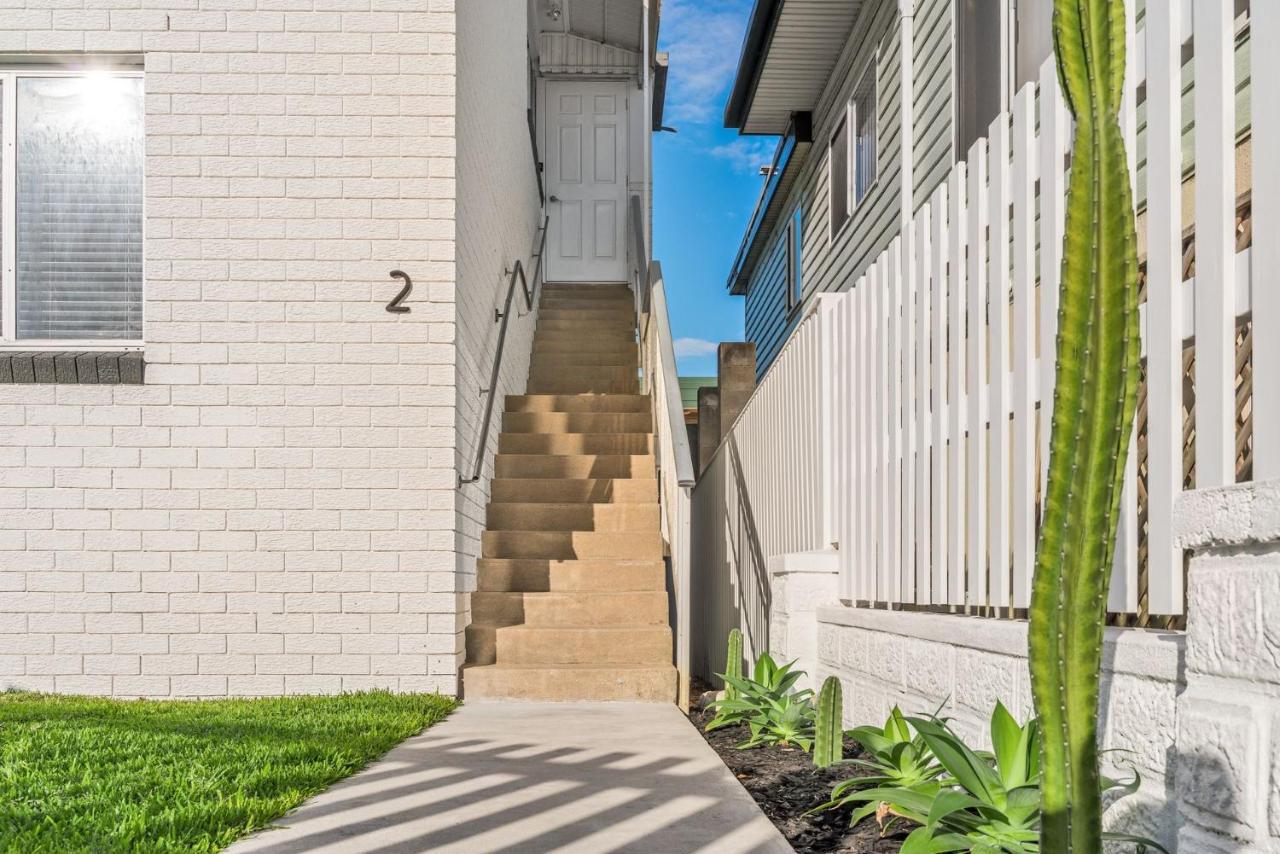 Bella Bay 1 Downstairs Unit - Prime Location Apartment Yamba