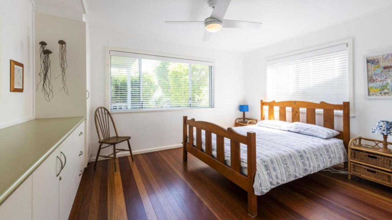 Tawny Roost, 10 Church St