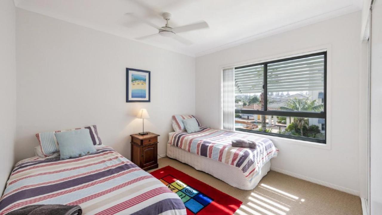 Breakers 2 - 8, 18 - 20 Pacific Parade Holiday home *