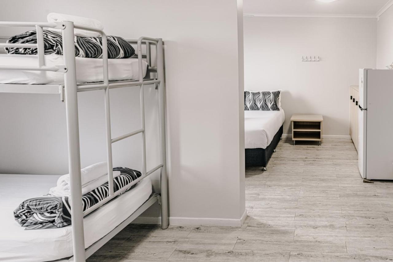 Yamba Central 4*