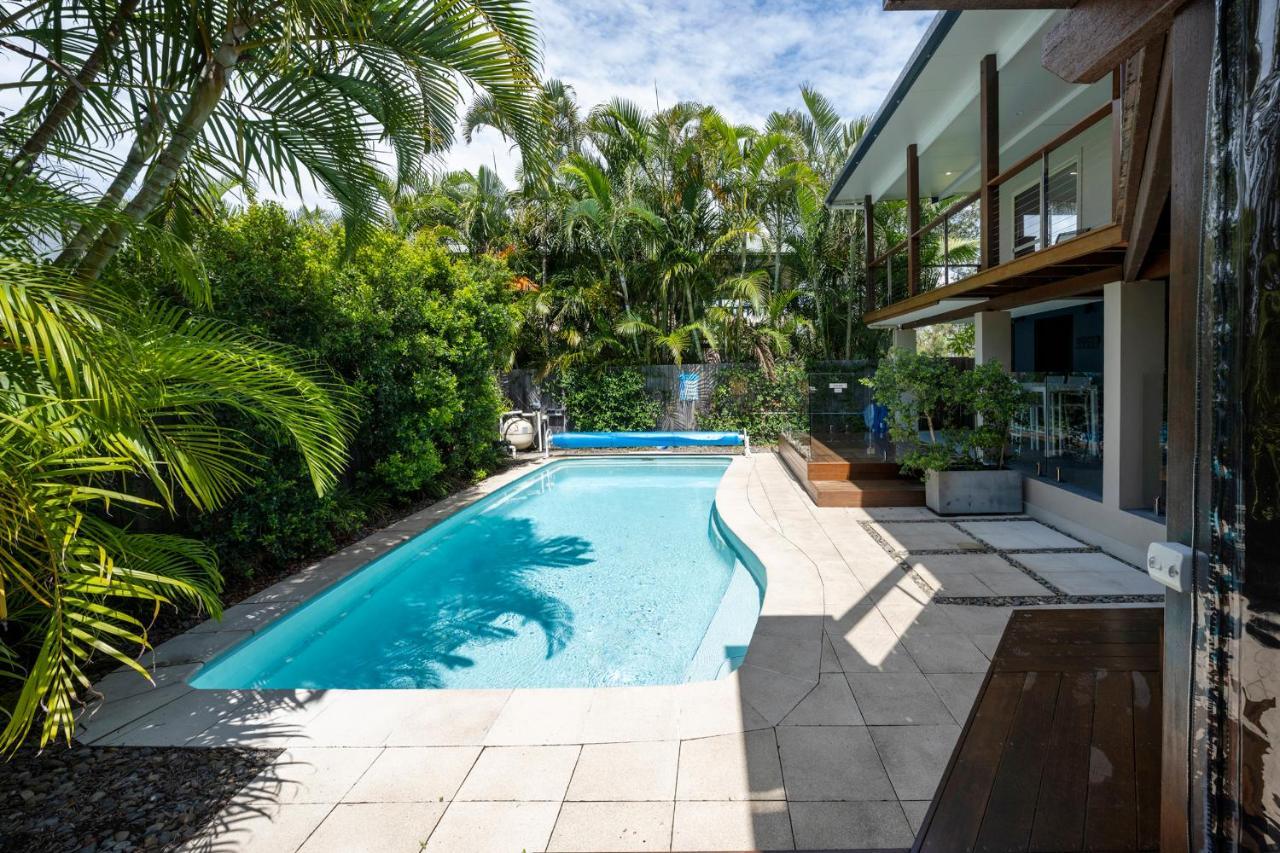 Four Beaches - Ljhooker