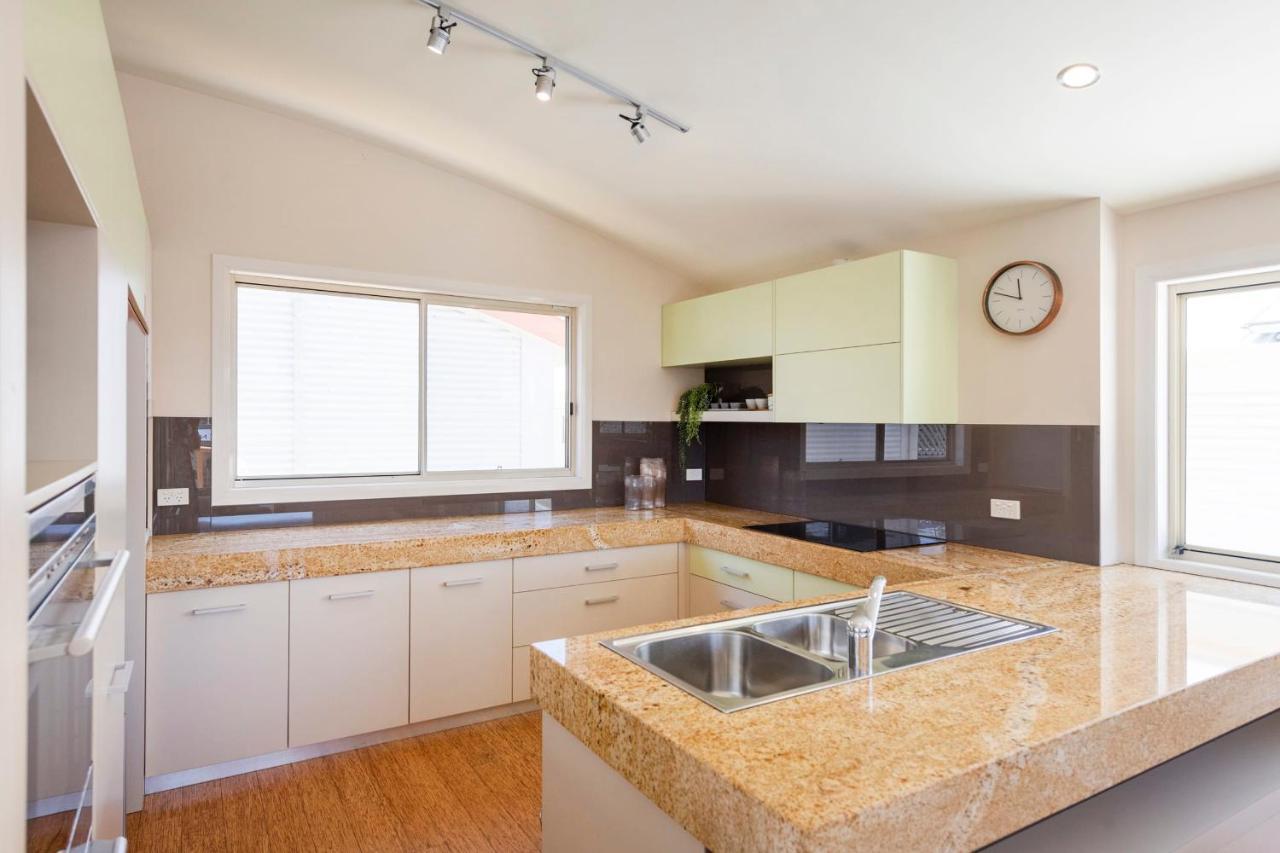 Apartment Summer Sky - Oceanstays Yamba
