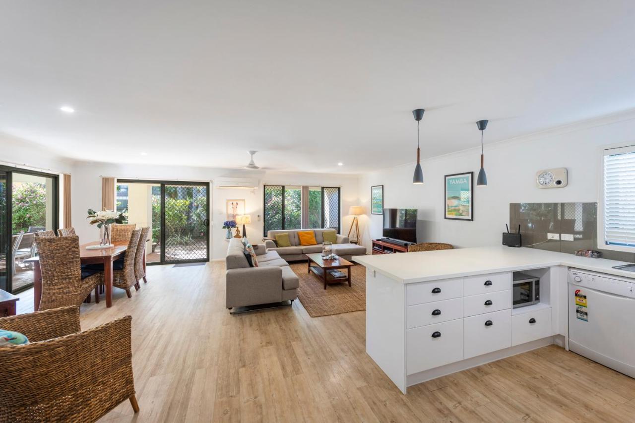 32 Beachside - Ljhooker Holiday home