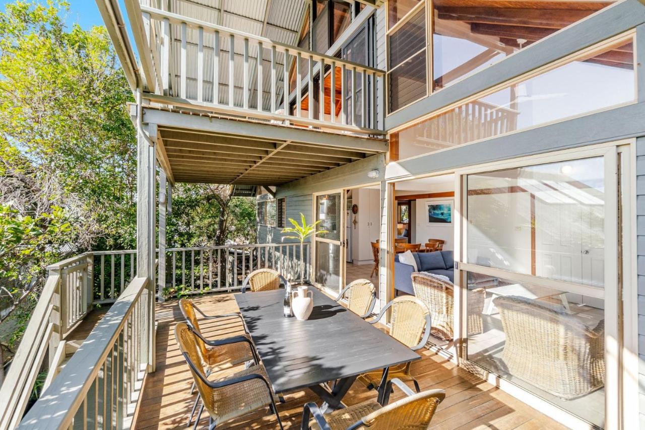 The Hideaway In Angourie - Hear The Waves Break On Spooky Yamba