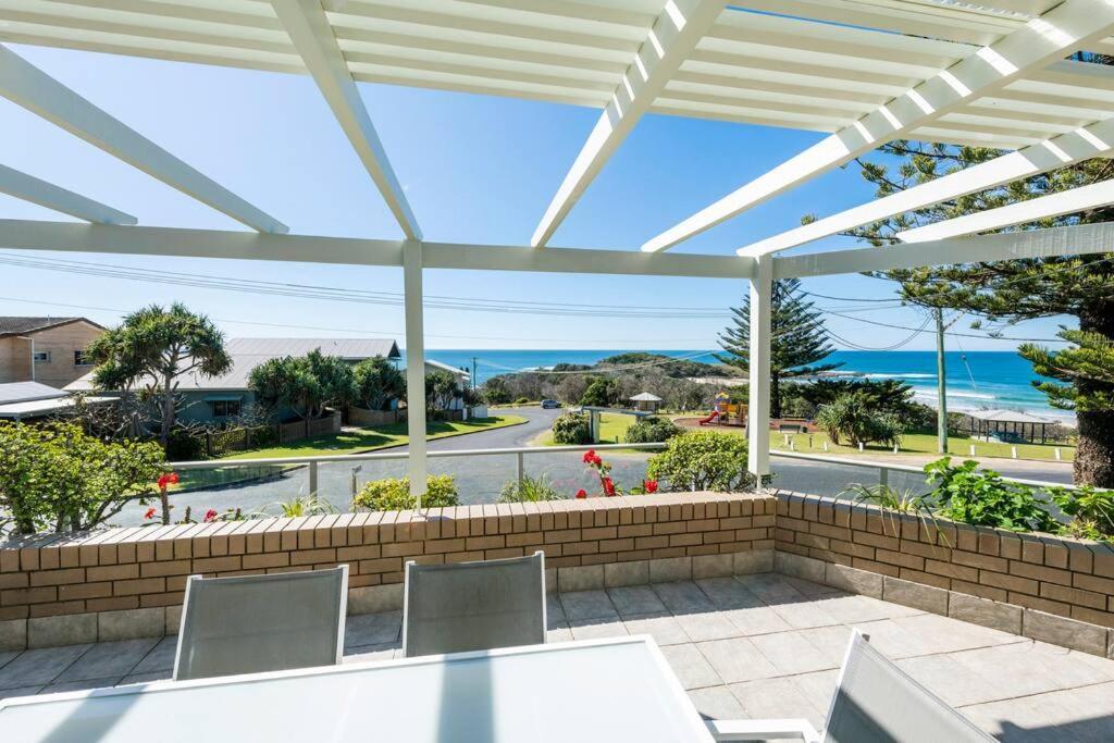 Location+ Ocean & Headland Views. Wifi, Linen +