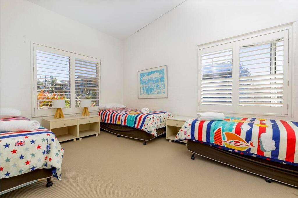 Luxe Oceanfront Penthouse! Yamba's Suncrest 5