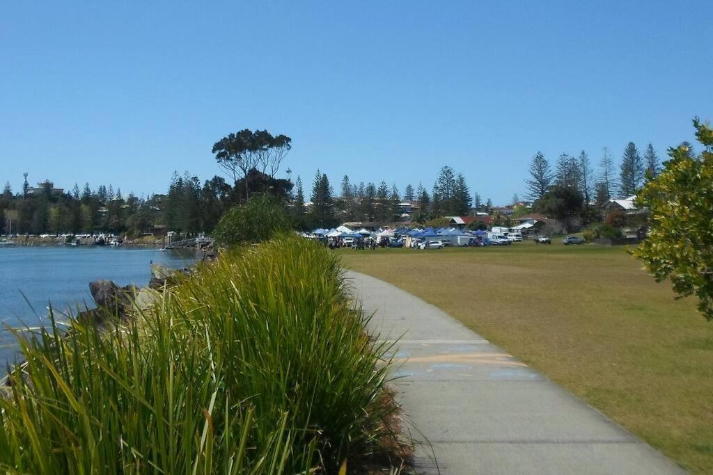 Luxury Townhouse! Walking Distance To Everything! Holiday home *