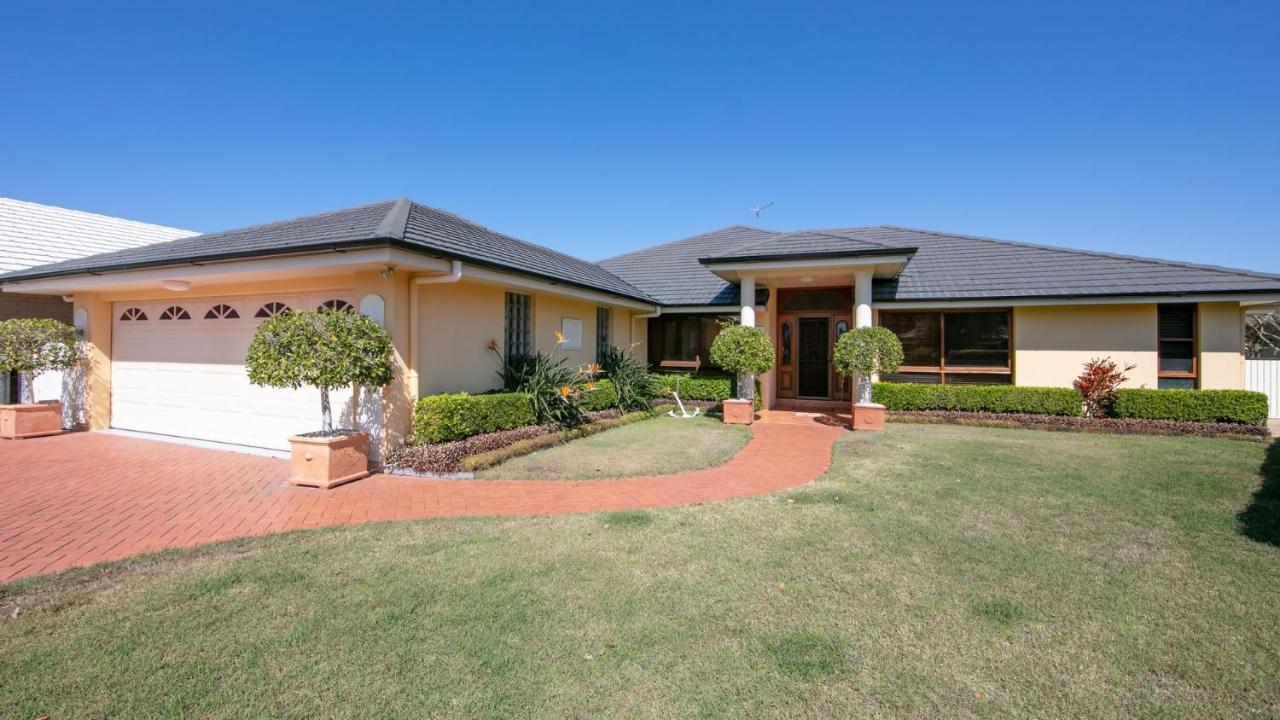 Sunsets At 101 Holiday home