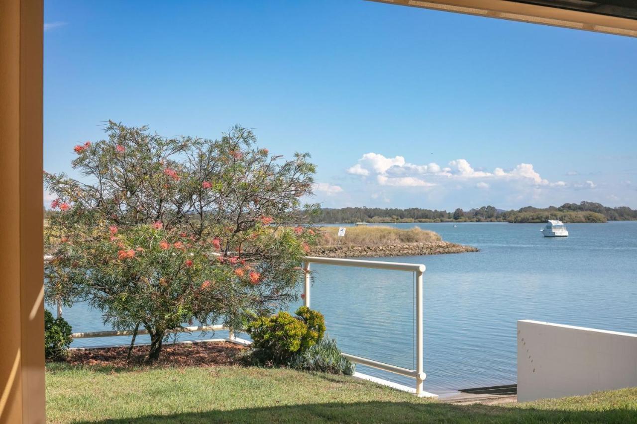 Sunsets At 101 Yamba
