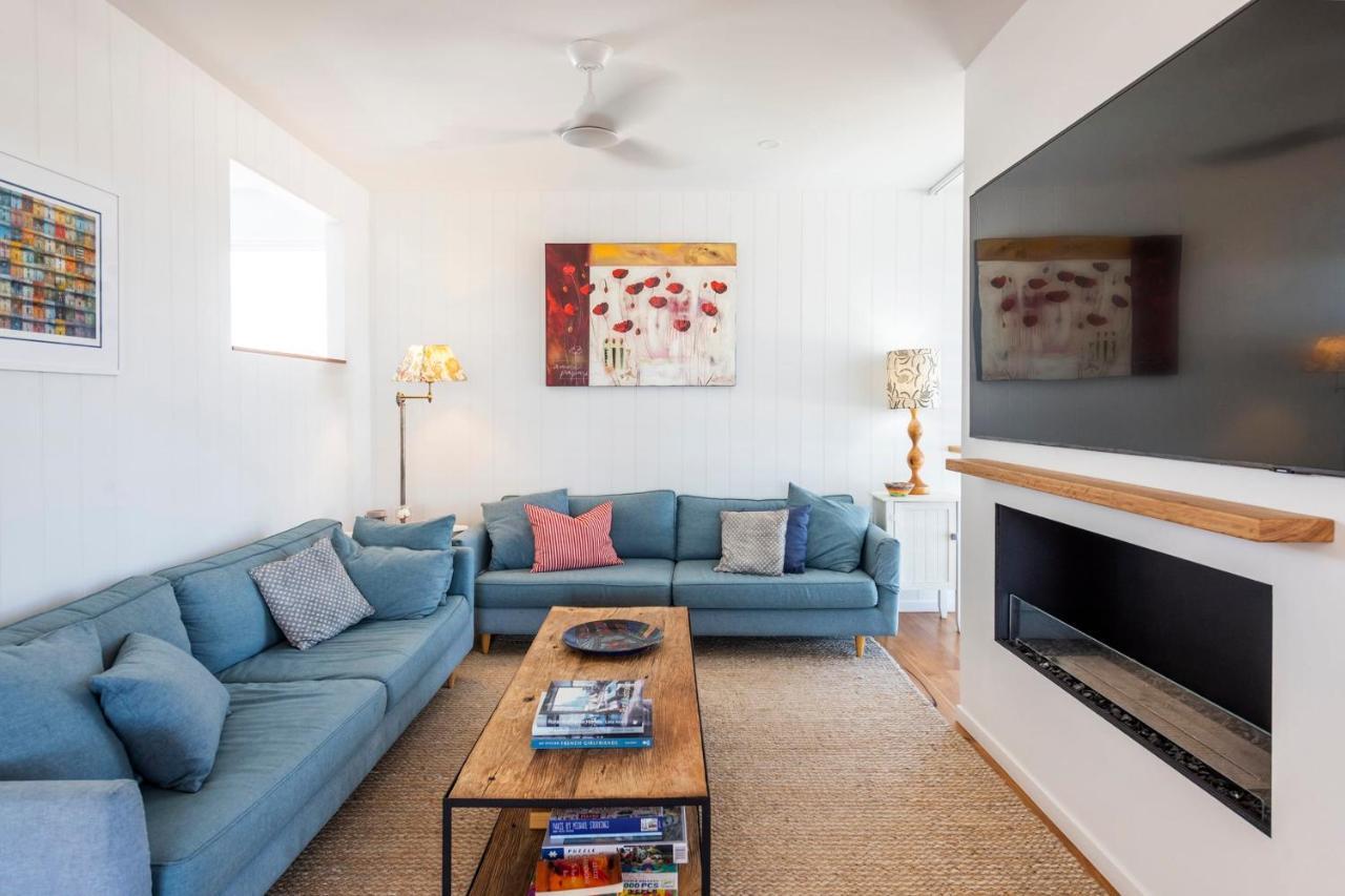 Sandhurst - Oceanstays Holiday home Yamba