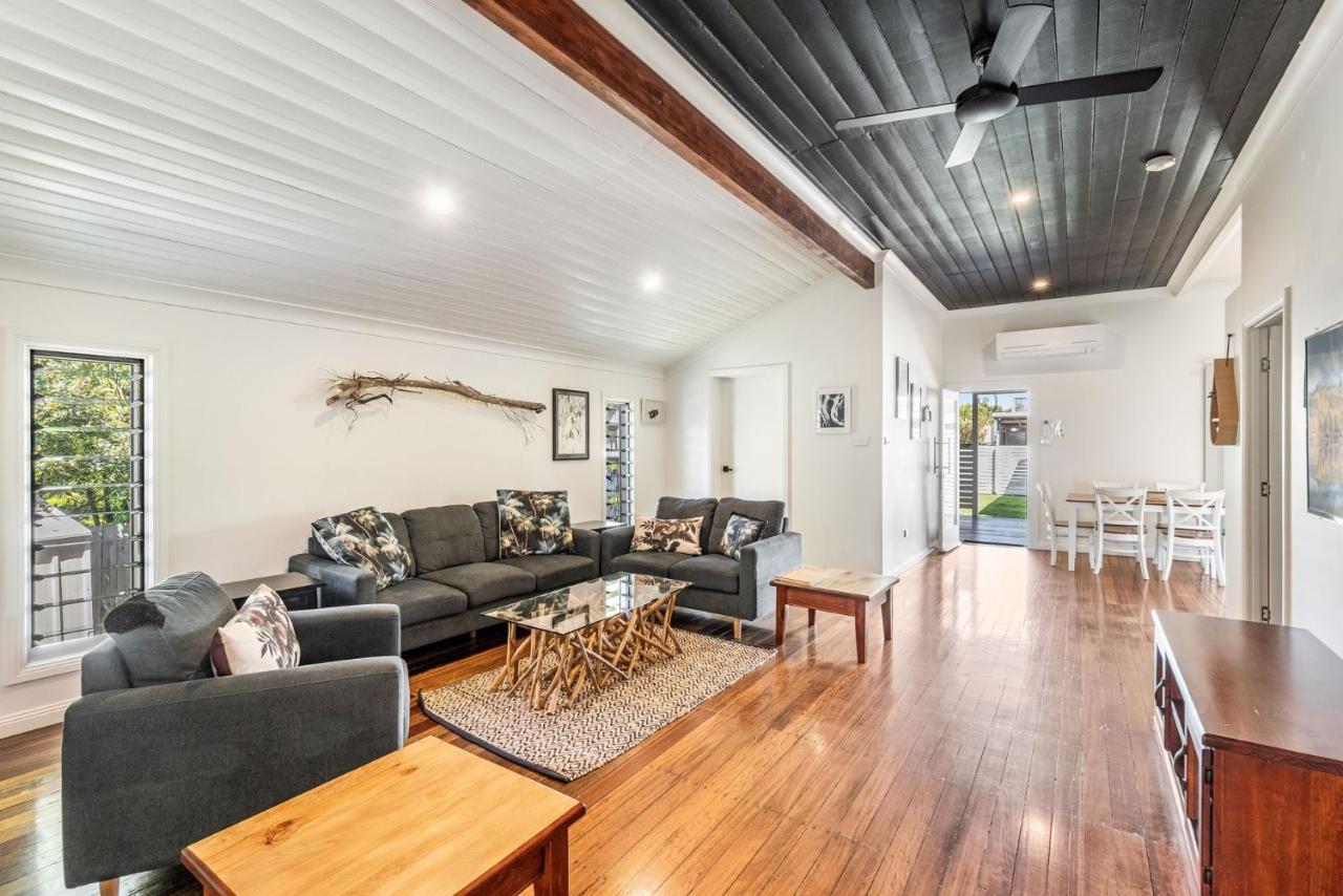 Holiday home High Fives - In The Heart Of Town And Pet Friendly Yamba