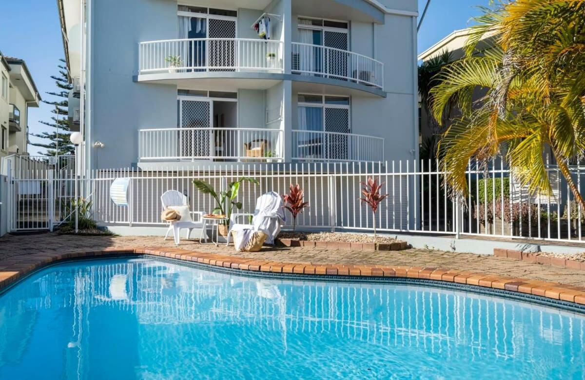 Apartment La Ronde One - Unit 1 - Oceanstays