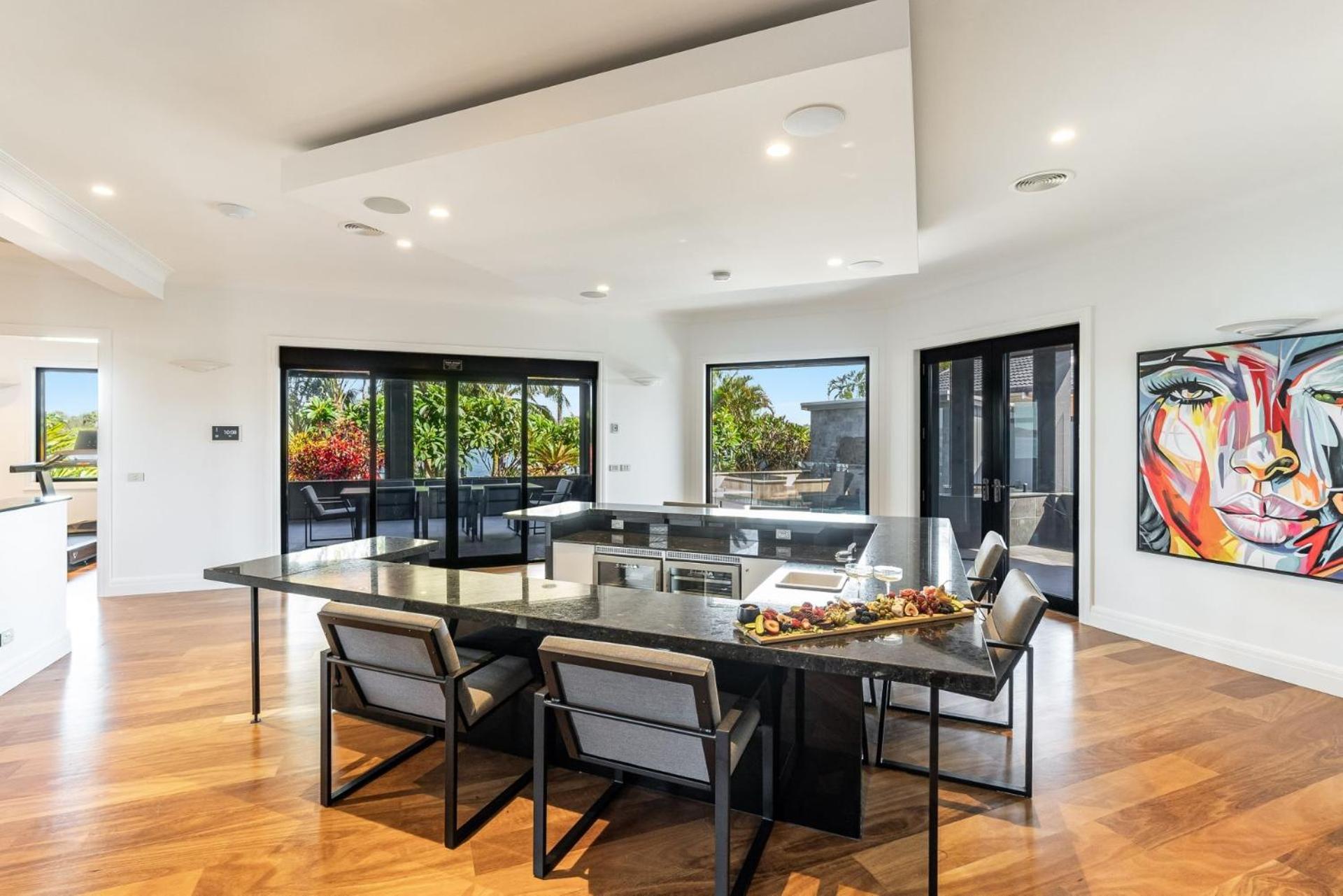 Jasmine Cove - Exclusive Waterfront Estate Yamba