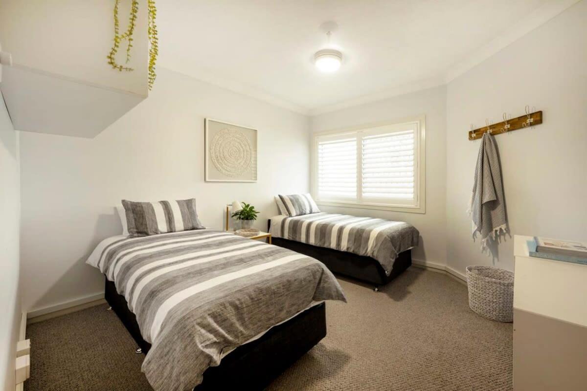 Apartment La Ronde One - Unit 1 - Oceanstays *