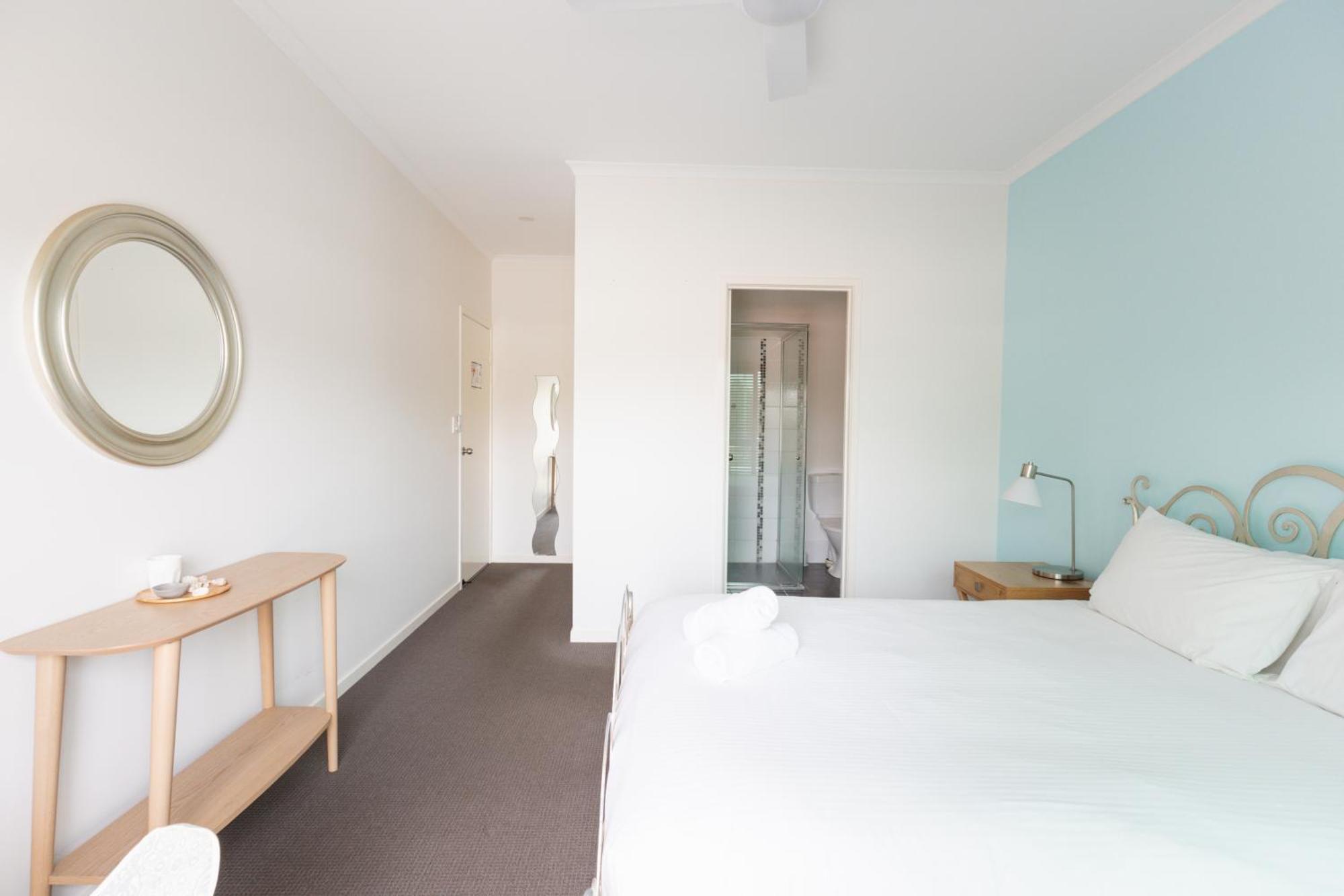 Six River - Ljhooker Apartment Yamba