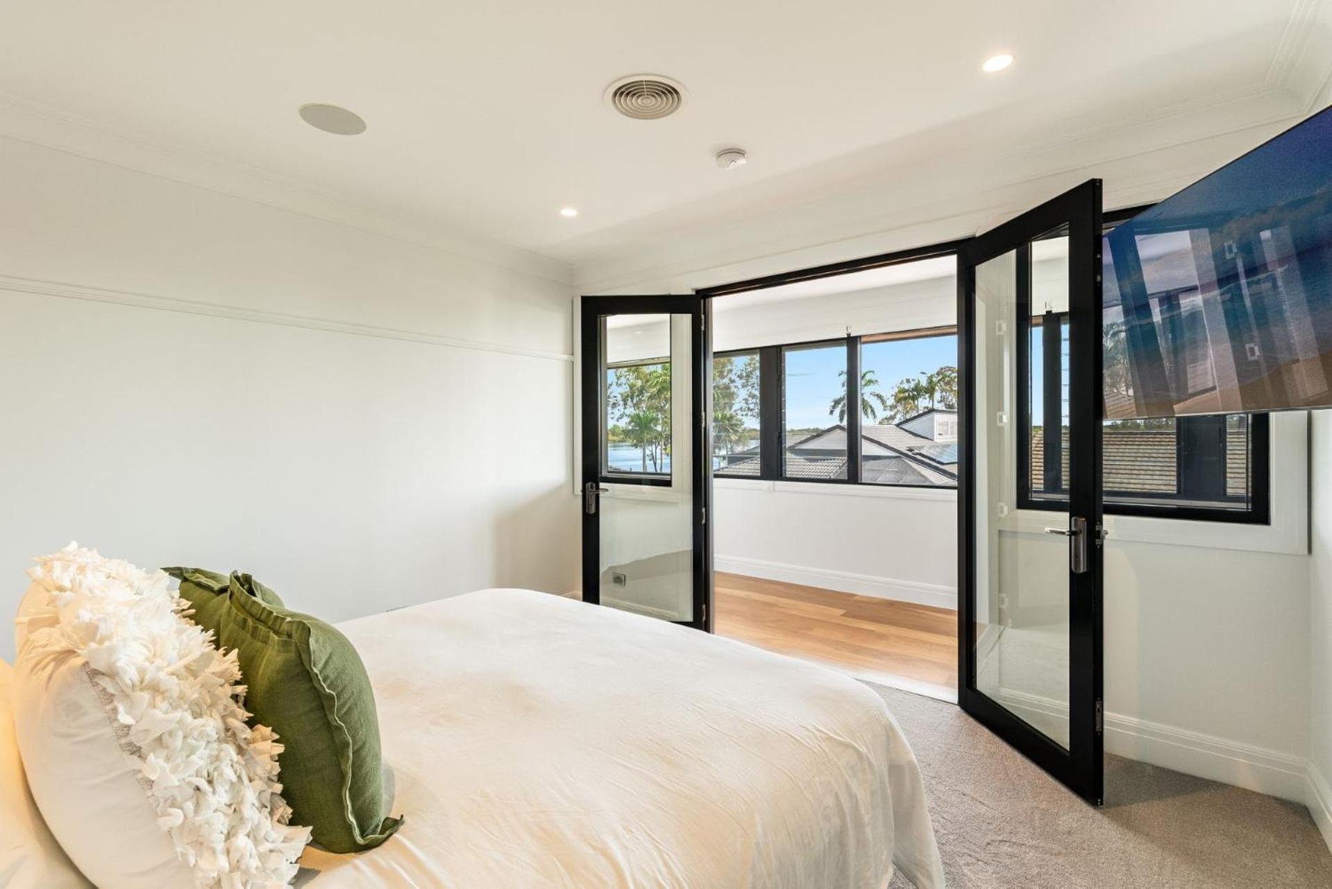 Holiday home Jasmine Cove - Exclusive Waterfront Estate *