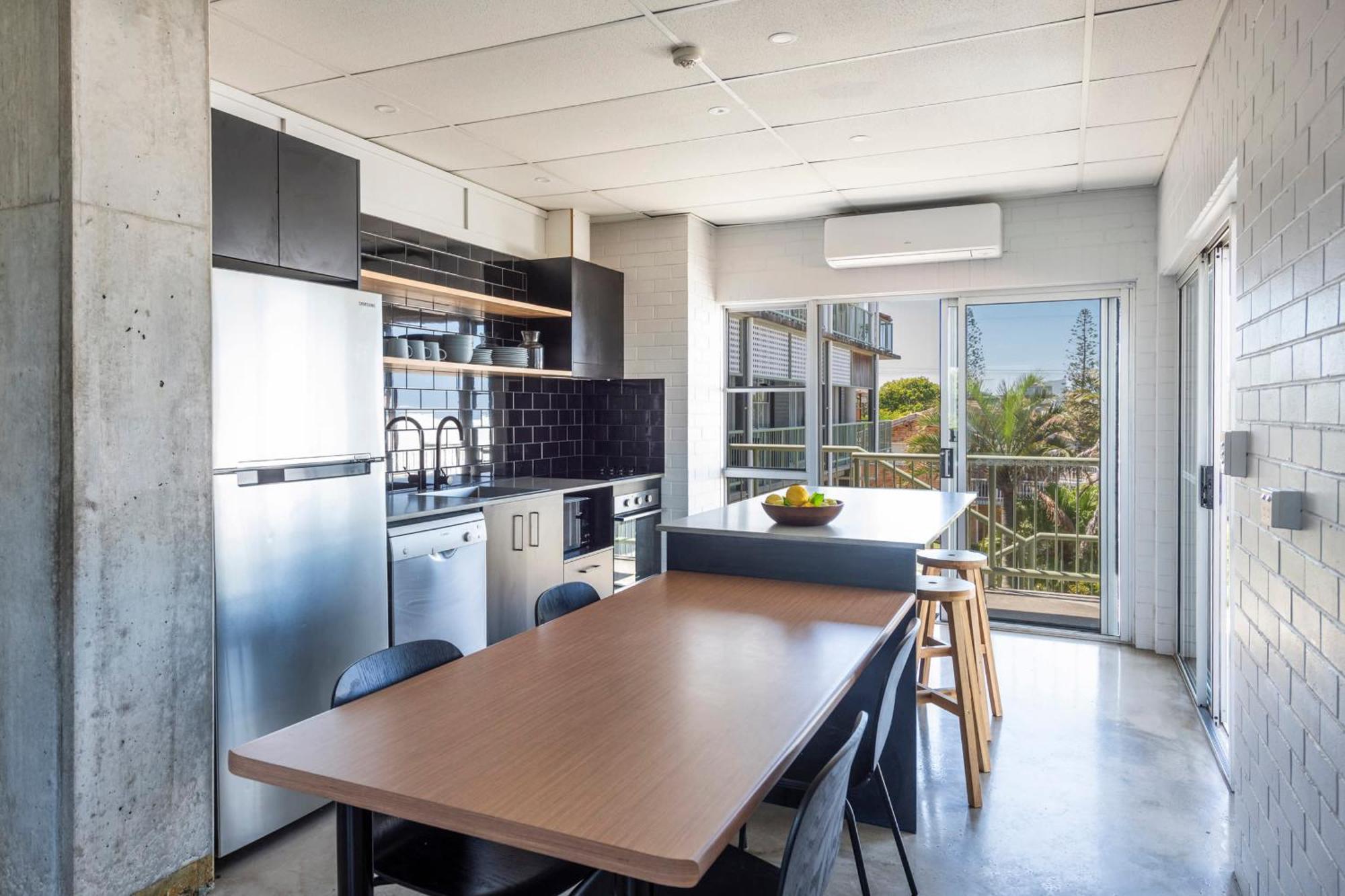 Views Iluka