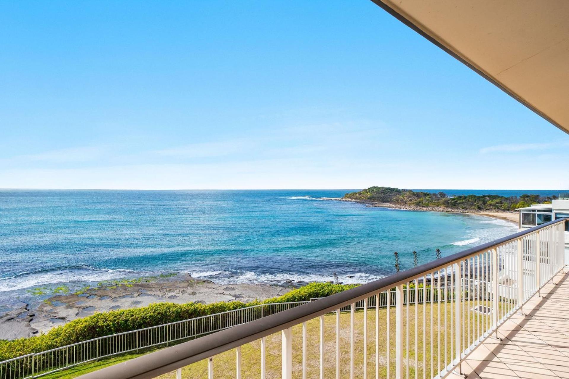 Craigmore Penthouse - Endless Ocean Views
