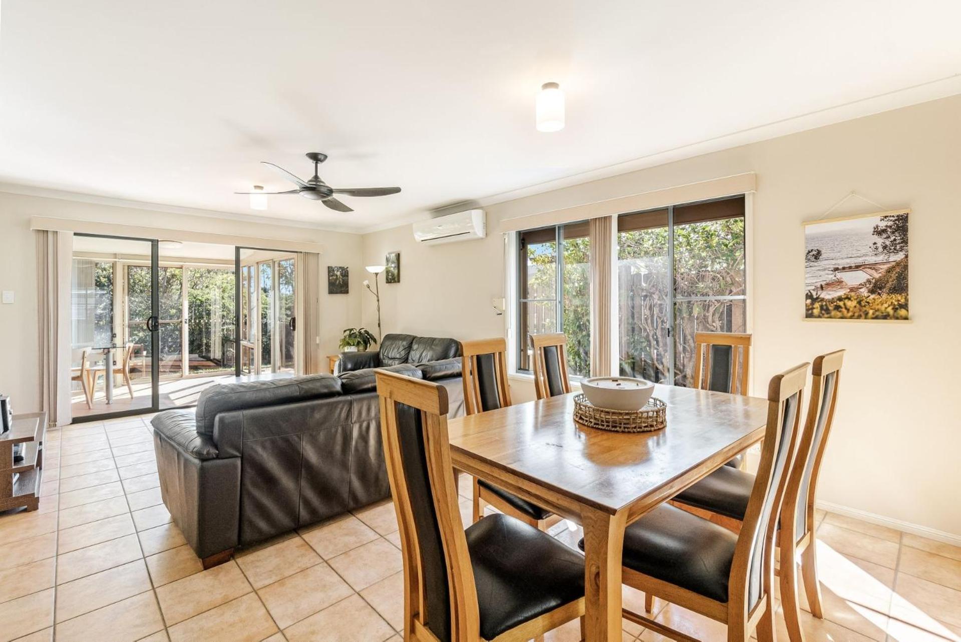 Breather - Pet Friendly Holiday home Yamba