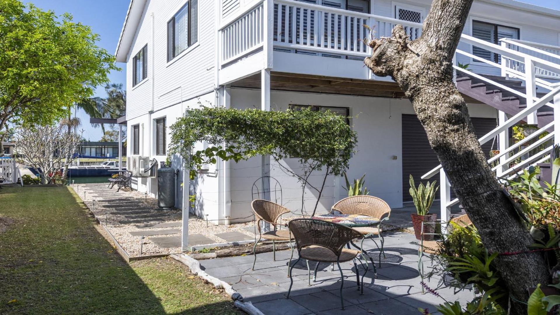 Holiday home Copacabana House - Absolute Waterfront, Private Jetty