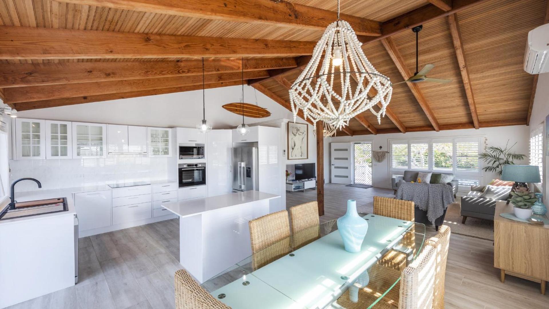 Holiday home Copacabana House - Absolute Waterfront, Private Jetty