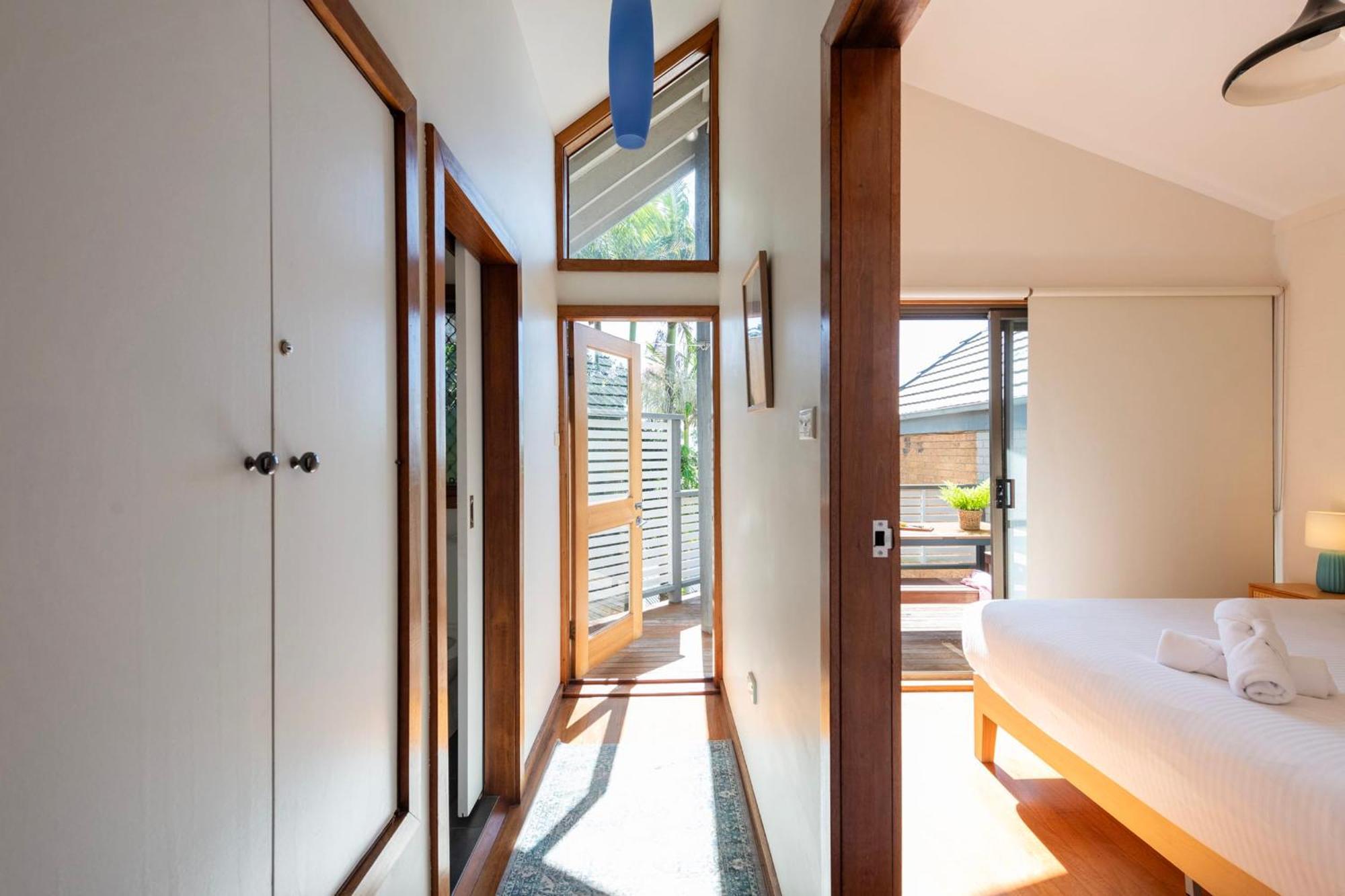 The Surf Pad - Oceanstays * Yamba