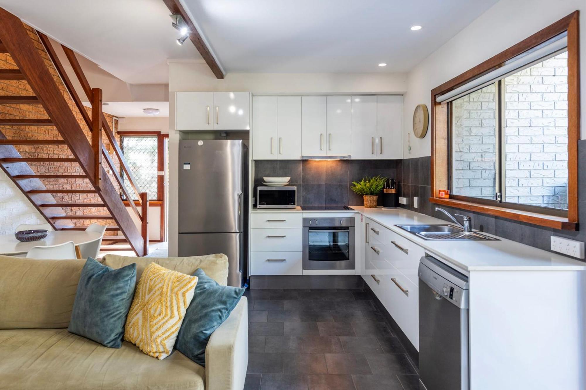 The Surf Pad - Oceanstays * Yamba