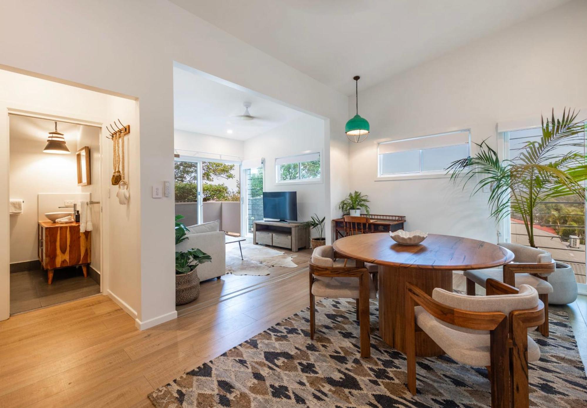 Sunset - Oceanstays Apartment Yamba