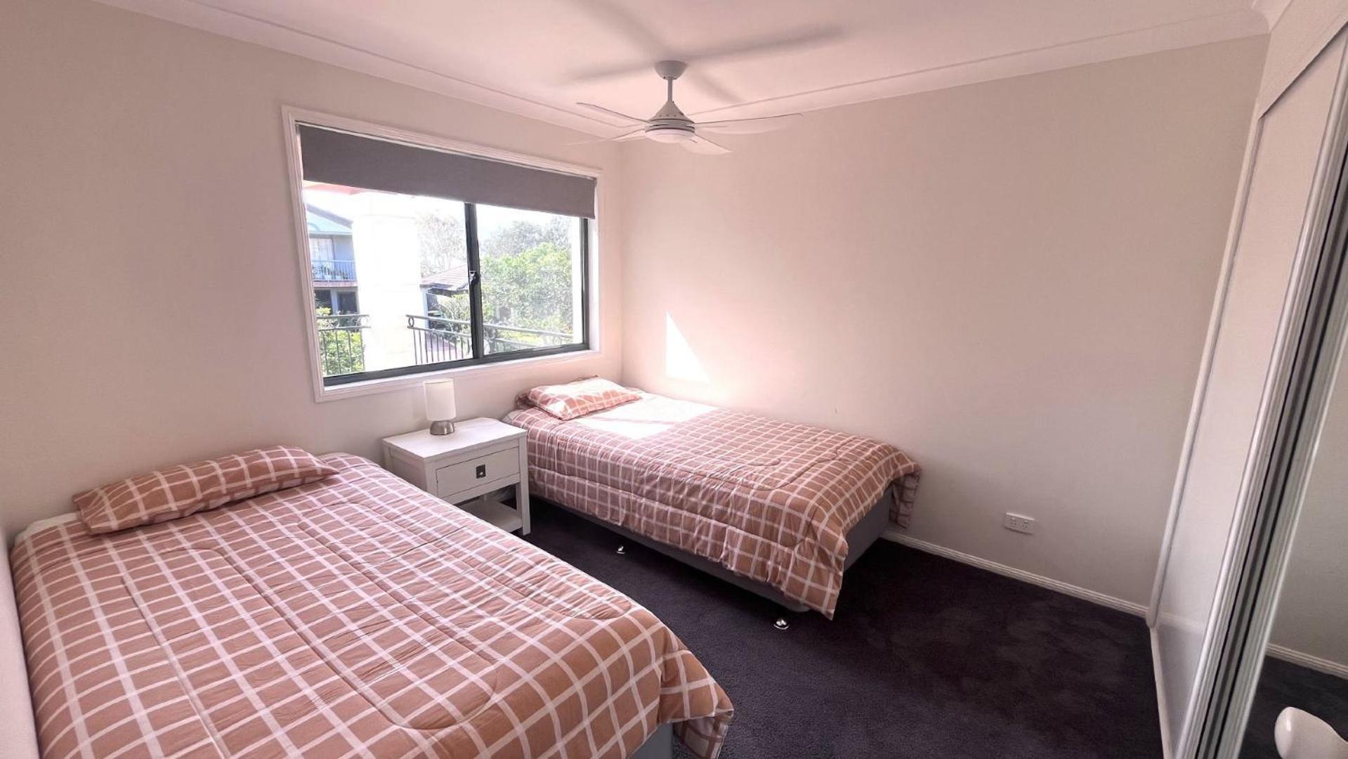 Breakers Block 5 Unit 6 Yamba
