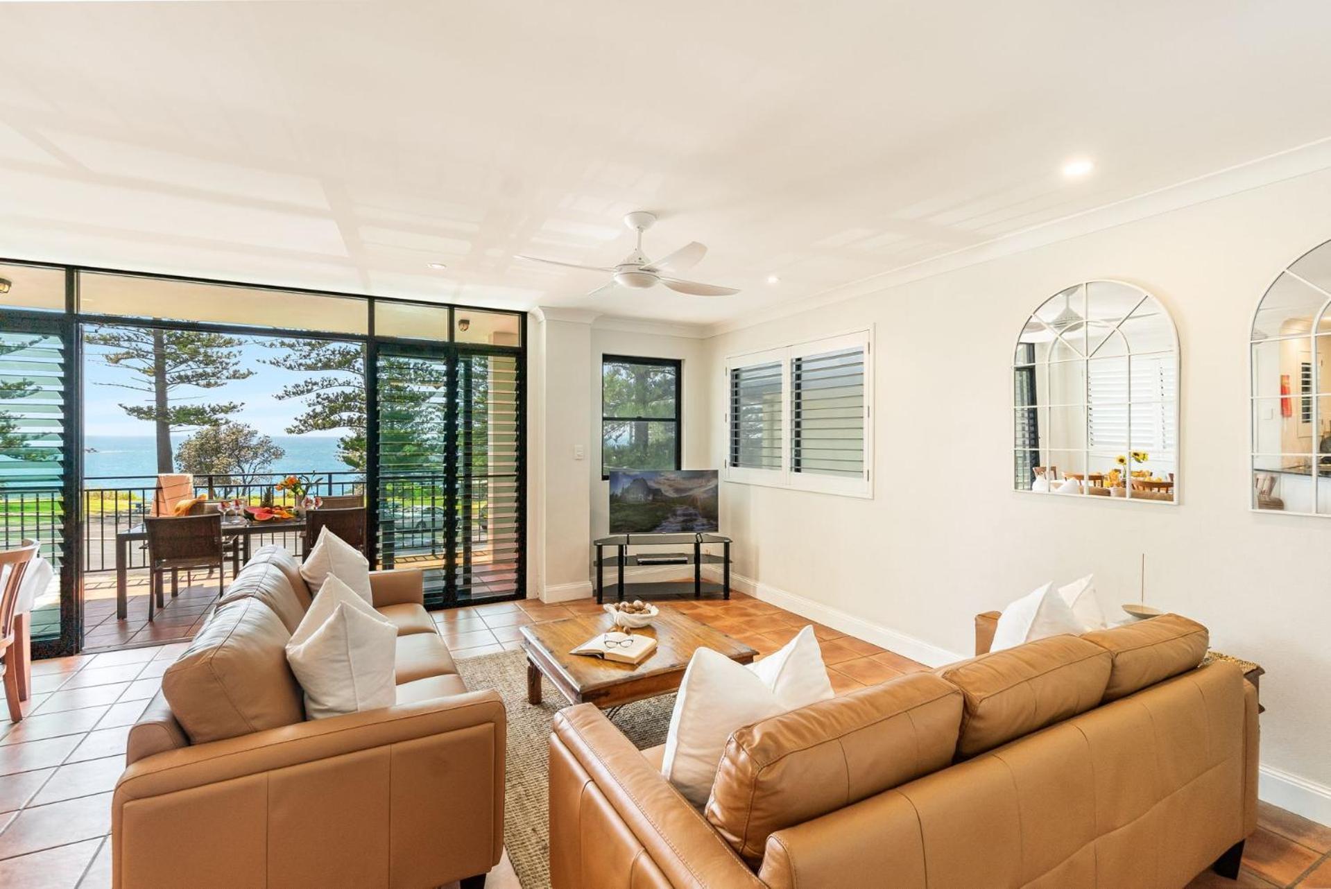 Arcoola 2 - Views Over Main Apartment