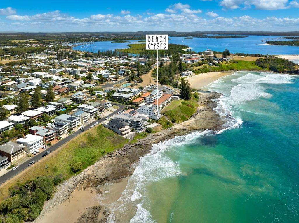 Luxe Oceanfront Yamba