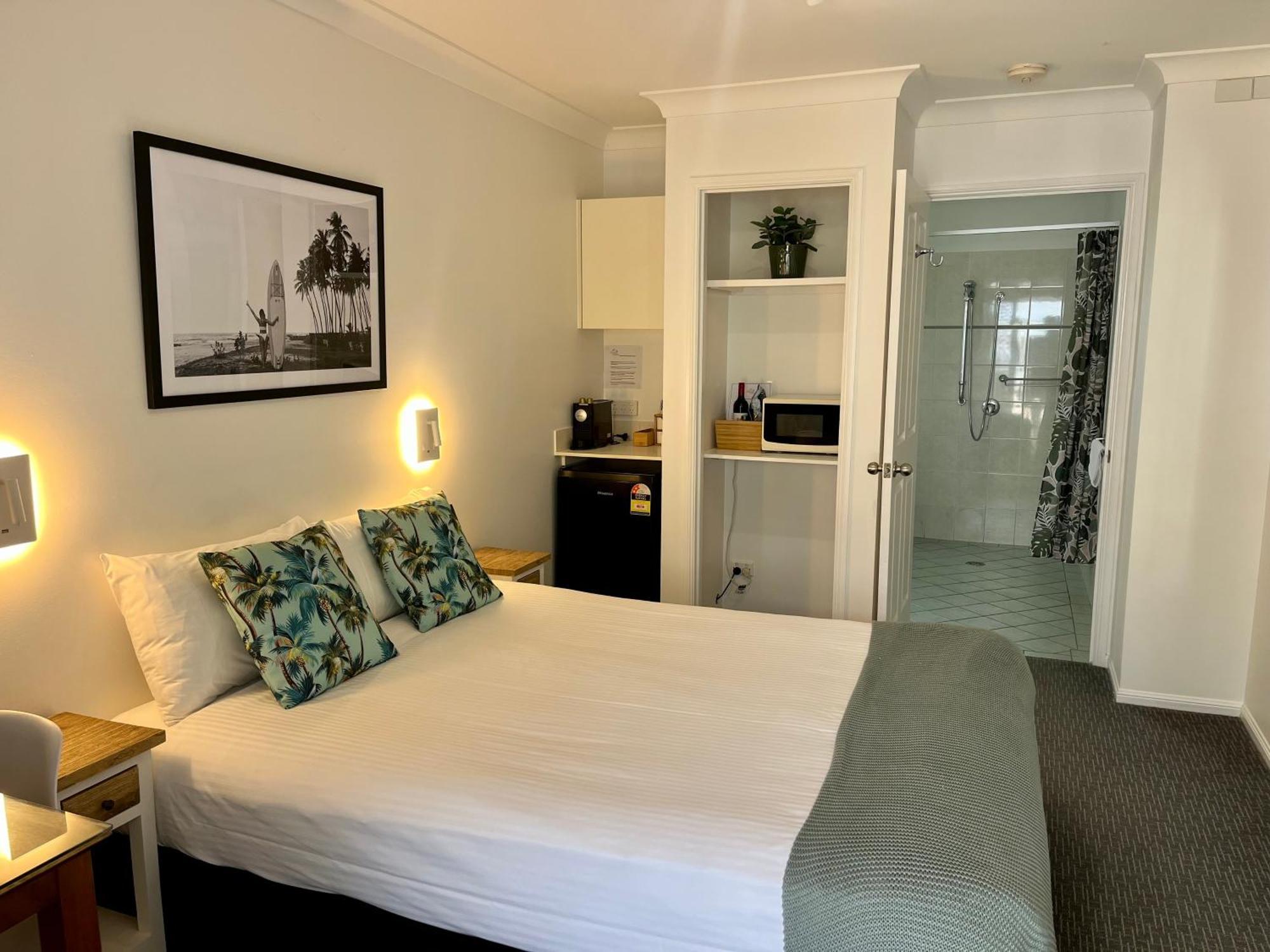 Motel The Carmel 3*