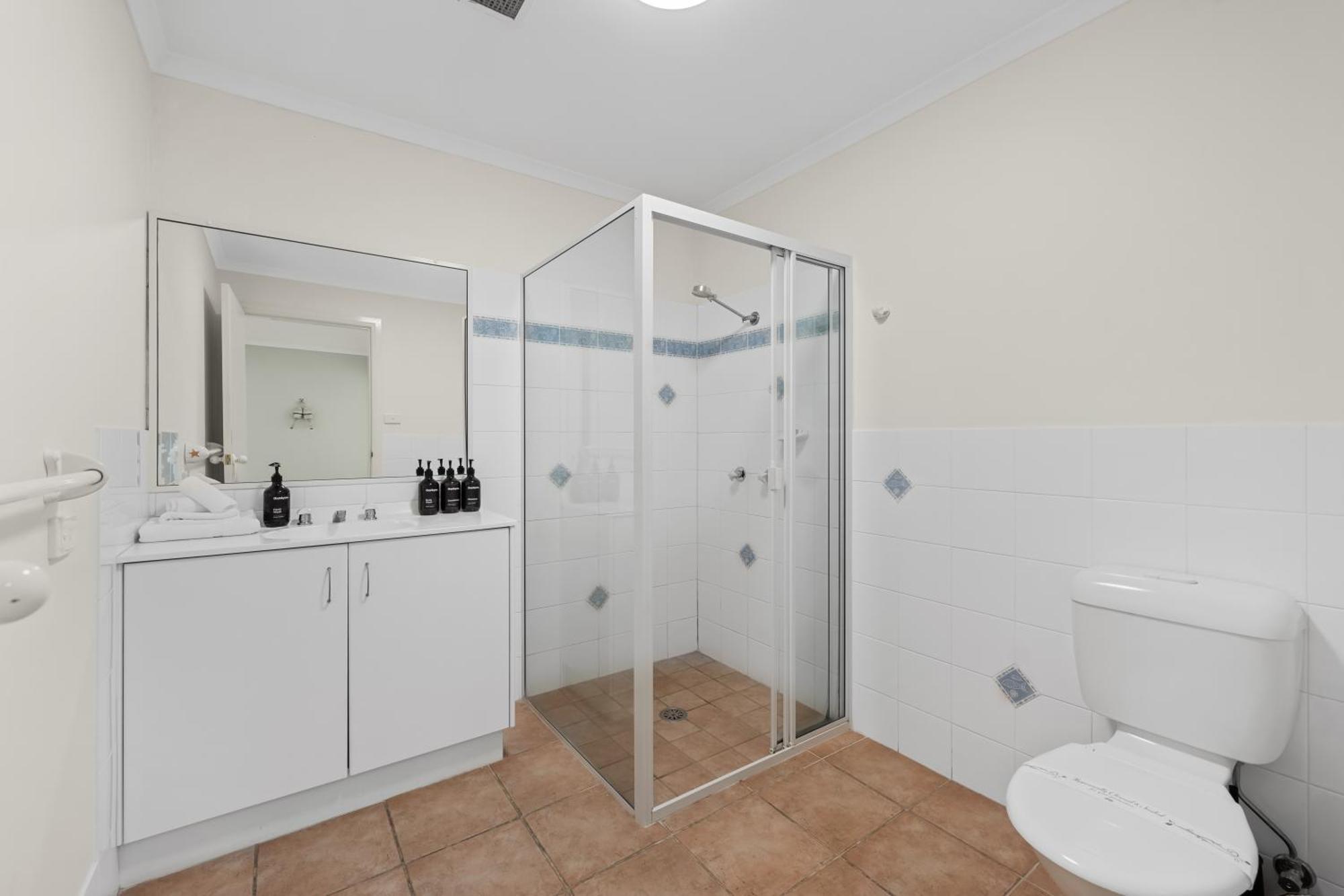 Beaches 1 - Ljhooker Holiday home *