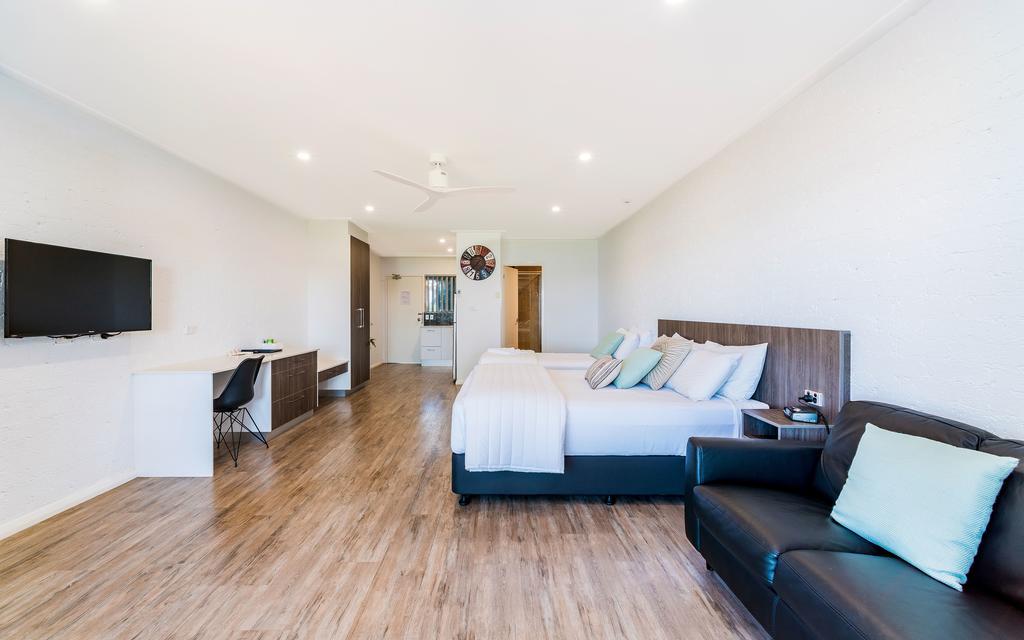 Moby Dick Waterfront Motel 3*
